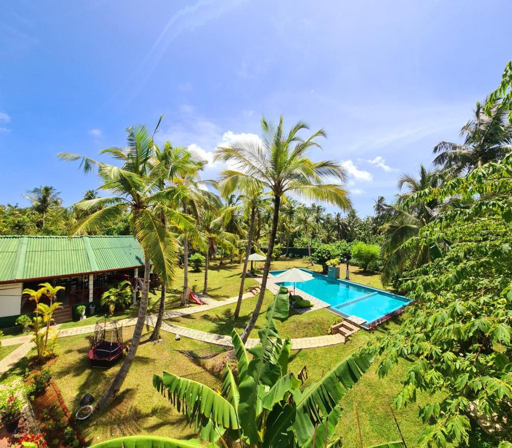 Hotel Bounty Ambalangoda  Exteriér fotografie